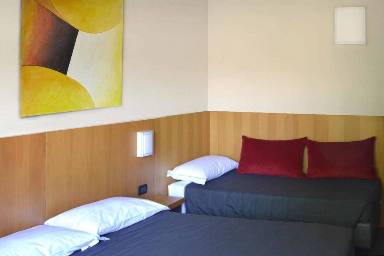 Anusca Palace Hotel Castel San Pietro Terme Ngoại thất bức ảnh