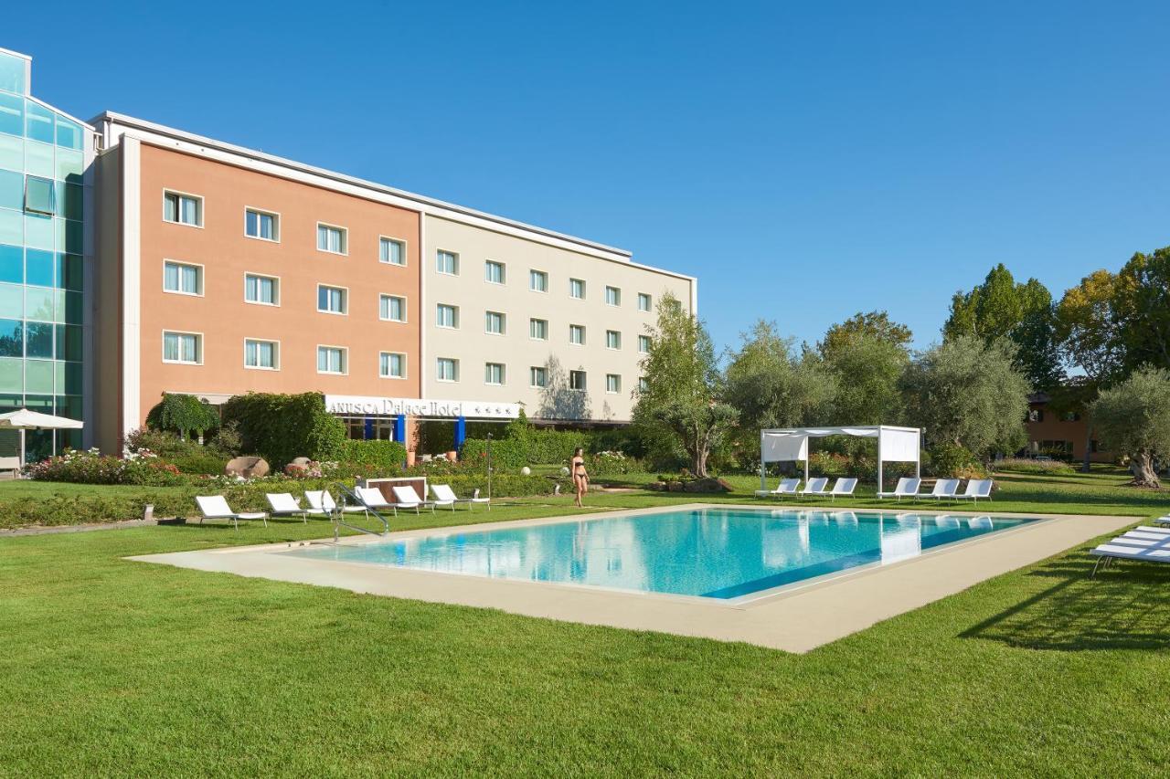 Anusca Palace Hotel Castel San Pietro Terme Ngoại thất bức ảnh