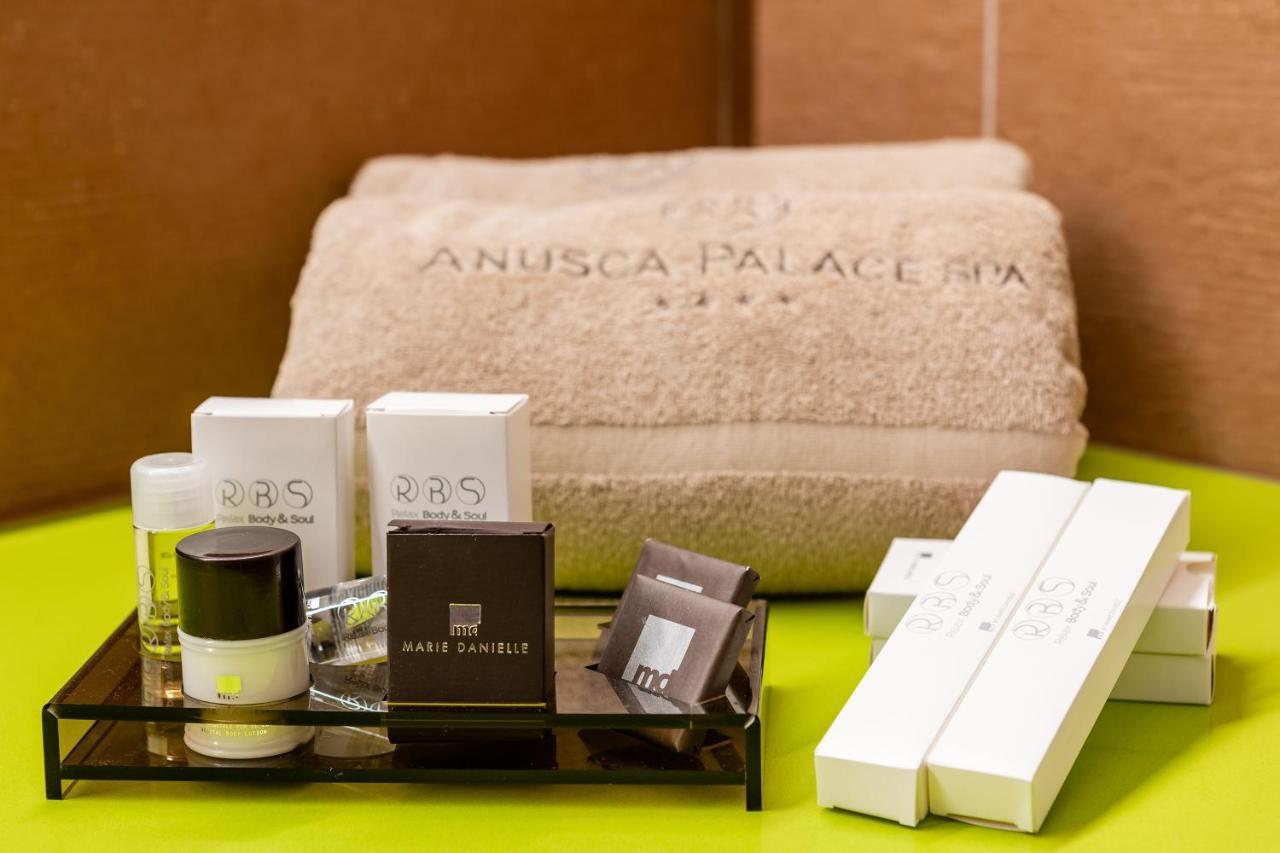 Anusca Palace Hotel Castel San Pietro Terme Ngoại thất bức ảnh