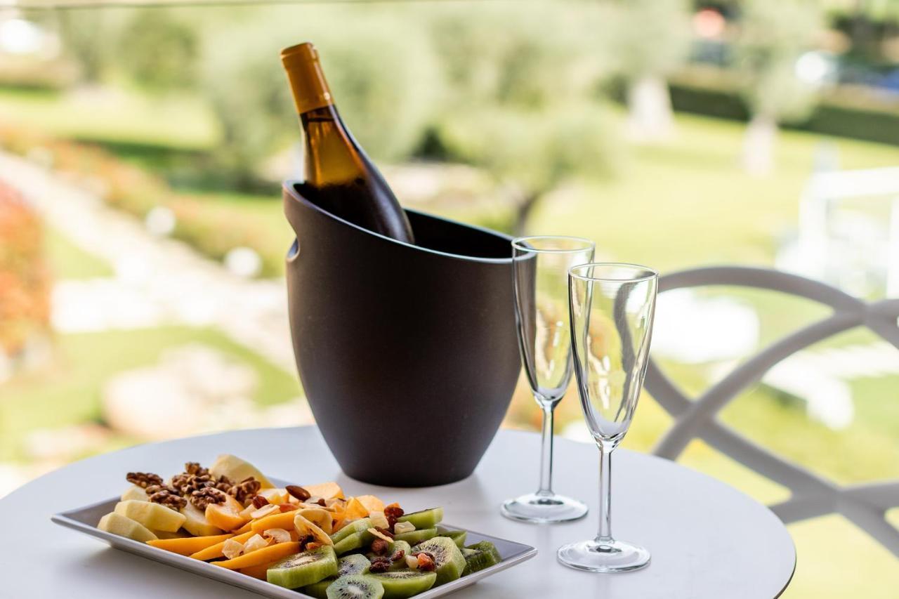 Anusca Palace Hotel Castel San Pietro Terme Ngoại thất bức ảnh
