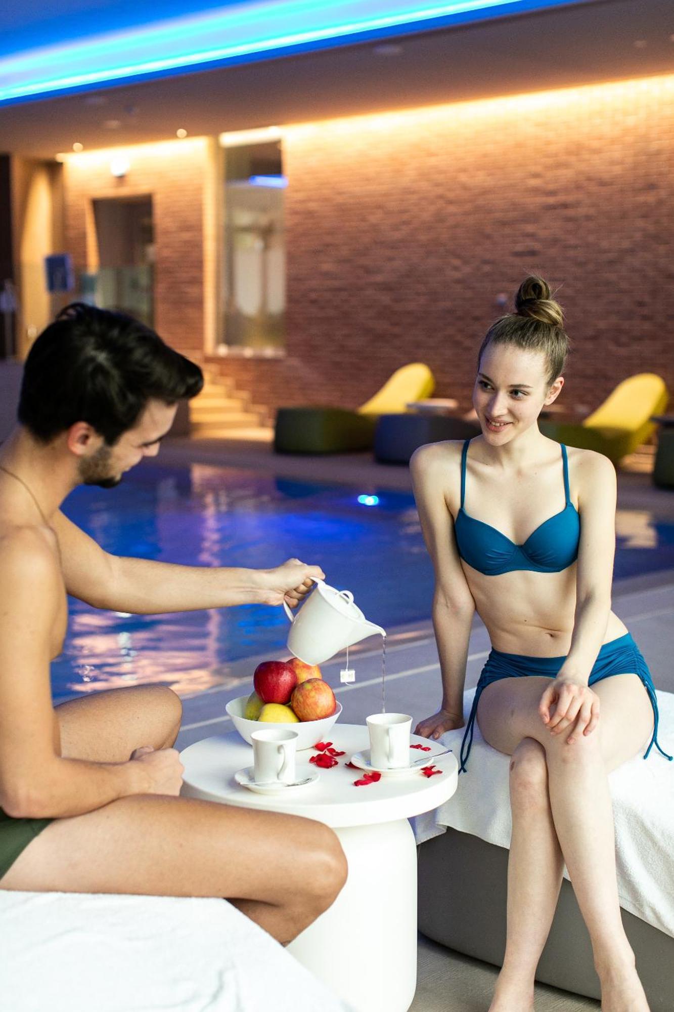Anusca Palace Hotel Castel San Pietro Terme Ngoại thất bức ảnh